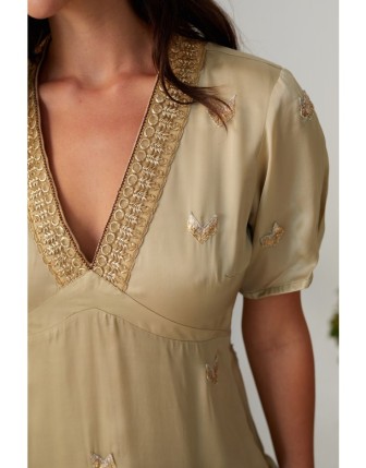 Saten İşlemeli Elbise