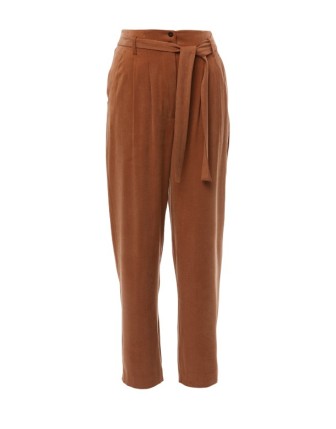 Havuç Kesim Pantolon