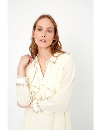 Yaka Detaylı İpek Elbise