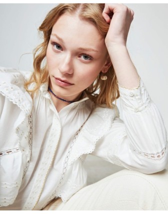 AMY | Beyaz mao yaka nakışlı bluz