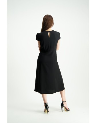 Yırtmaçlı midi elbise